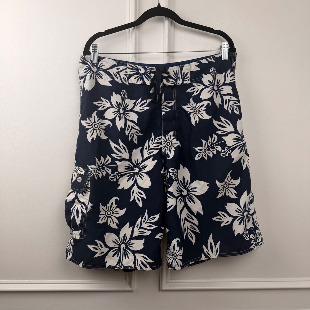 Kirra Mens Hibiscus Floral Board Shorts Navy Blue White Swim Trunks Cargo Pocket